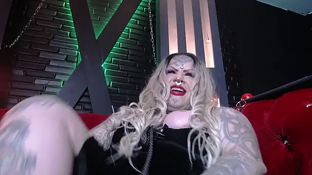 Snapshot of Venus_Rock chatting on 17, 2, 2026 Venus Rock online show from 17, 2, 2026