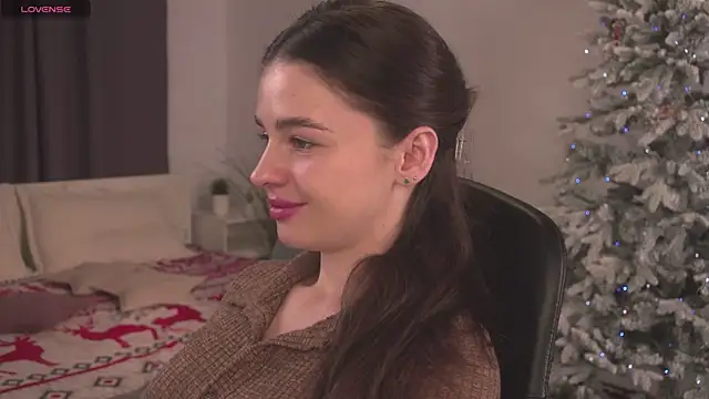 Olivia Farrell online show from 19, 12, 2025