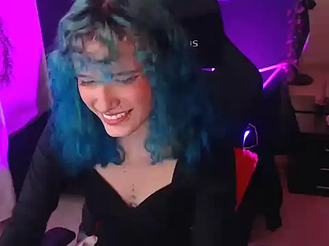 Snapshot of LITTLENAMI_ chatting on 25, 10, 2025 LITTLENAMI  online show from 25, 10, 2025