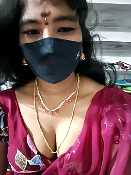 Snapshot of srav43 chatting on 6, 10, 2025 srav43 online show from 6, 10, 2025