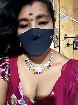 Snapshot of srav43 chatting on 11, 10, 2025 srav43 online show from 11, 10, 2025