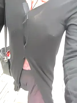 Snapshot of pink-mai chatting on 1, 12, 2025 pink-mai online show from 1, 12, 2025