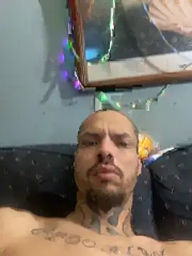 Snapshot of ColDreaMZz93 chatting on 7, 4, 2026 ColDreaMZz93 online show from 7, 4, 2026
