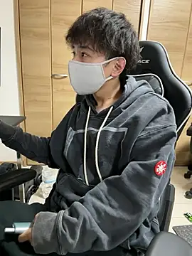 Snapshot of jiji9253 chatting on 12, 11, 2025 jiji9253 online show from 12, 11, 2025