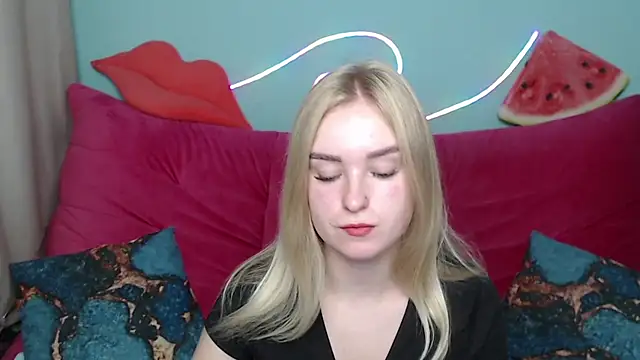 SofySofty online show from 6, 11, 2025