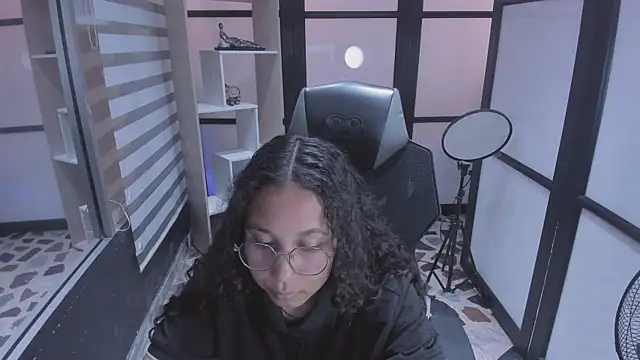 Noahsmitth  online show from 13, 10, 2025