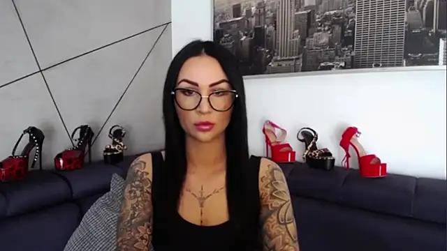 Fayestrip online show from 24, 9, 2025