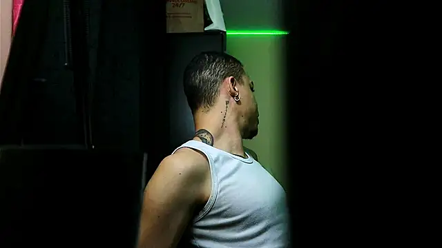 AlphaMasterXxx online show from 3, 12, 2025