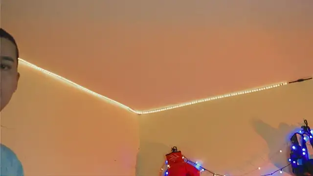 AlphaMasterXxx online show from 19, 3, 2026