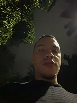 AlphaMasterXxx online show from 25, 5, 2026