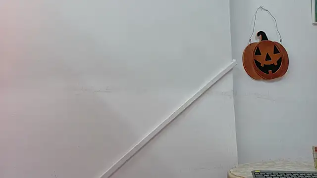 Snapshot of Lizbeth_Rouse chatting on 29, 10, 2025 Lizbeth Rouse online show from 29, 10, 2025