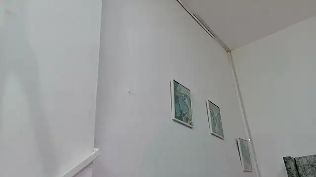 Snapshot of Lizbeth_Rouse chatting on 22, 11, 2025 Lizbeth Rouse online show from 22, 11, 2025