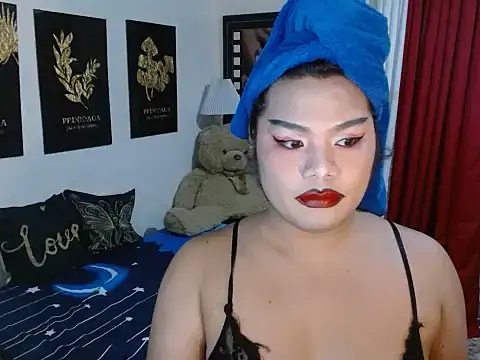 TSbrianaHugeCock online show from 14, 11, 2025