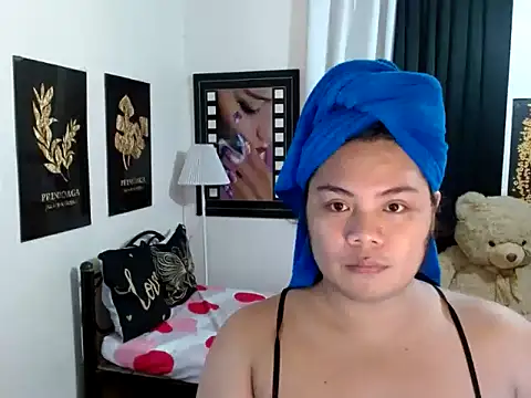 TSbrianaHugeCock online show from 10, 2, 2026