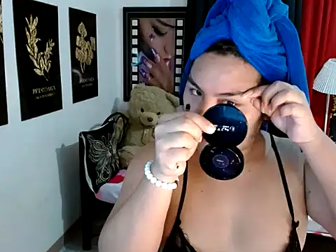 Snapshot of TSbrianaHugeCock chatting on 15, 5, 2026 TSbrianaHugeCock online show from 15, 5, 2026
