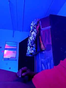 Nuttygmarley online show from 2, 3, 2026