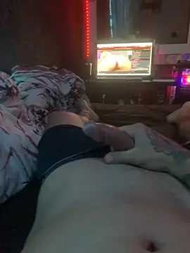 Snapshot of o-theus chatting on 22, 10, 2025 o-theus online show from 22, 10, 2025