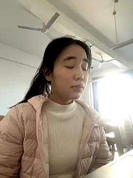 luluya1314 online show from 19, 11, 2025