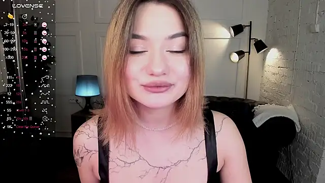 Dark Moni online show from 7, 11, 2025