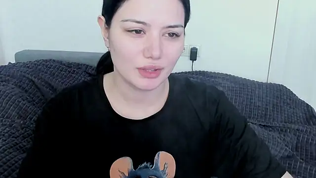 Dark Moni online show from 27, 5, 2026
