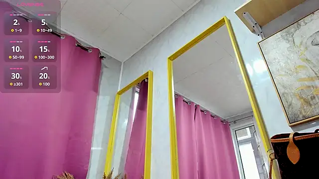 AryaFey online show from 4, 10, 2025