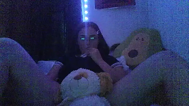 jenmarquez  online show from 1, 11, 2025