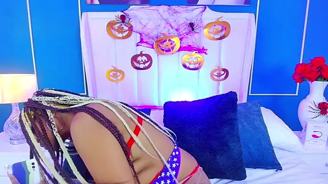 AngelaRoberts online show from 30, 10, 2025