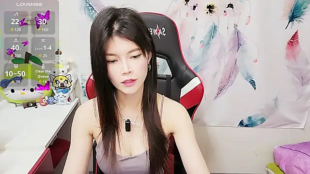 Snapshot of Alina10932 chatting on 3, 12, 2025 Alina10932 online show from 3, 12, 2025