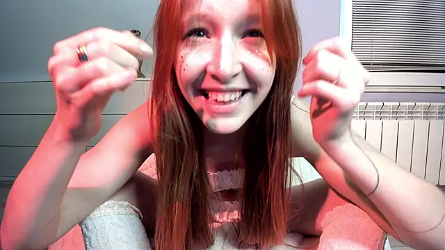 FoxieKiss online show from 2, 11, 2025