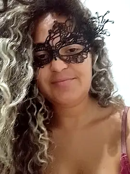 Snapshot of RaphinhaSanches chatting on 14, 12, 2025 RaphinhaSanches online show from 14, 12, 2025