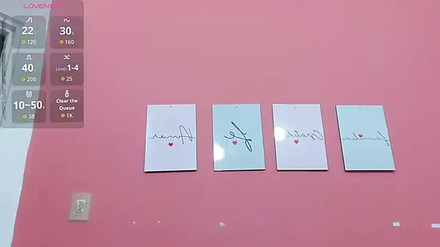 Daddyfavouritegirl online show from 3, 11, 2025