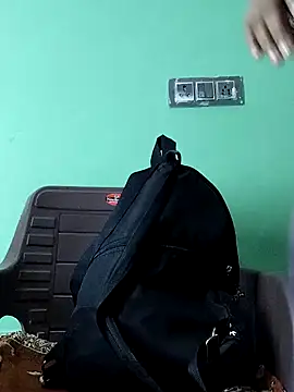 Snapshot of Laxmi_89 chatting on 17, 12, 2025 Laxmi 89 online show from 17, 12, 2025