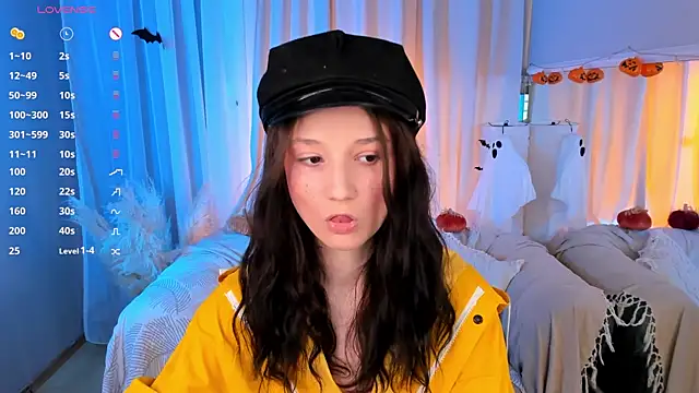 Snapshot of MilliMouse chatting on 31, 10, 2025 MilliMouse online show from 31, 10, 2025