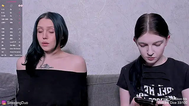 Threesomebabes online show from 6, 4, 2026