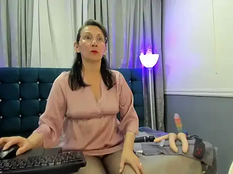 Oriana Jhonson online show from 27, 5, 2026
