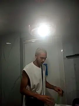 Snapshot of MarcusRain_ chatting on 27, 10, 2025 MarcusRain online show from 27, 10, 2025