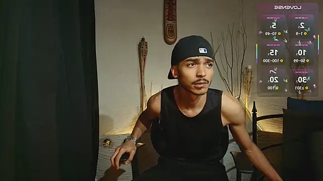 Snapshot of MarcusRain_ chatting on 11, 11, 2025 MarcusRain online show from 11, 11, 2025