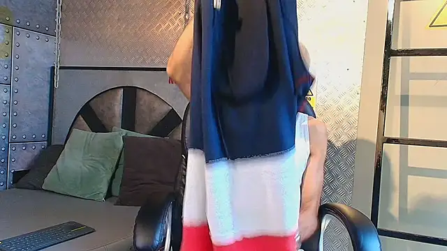 Snapshot of MarcusRain_ chatting on 15, 11, 2025 MarcusRain online show from 15, 11, 2025