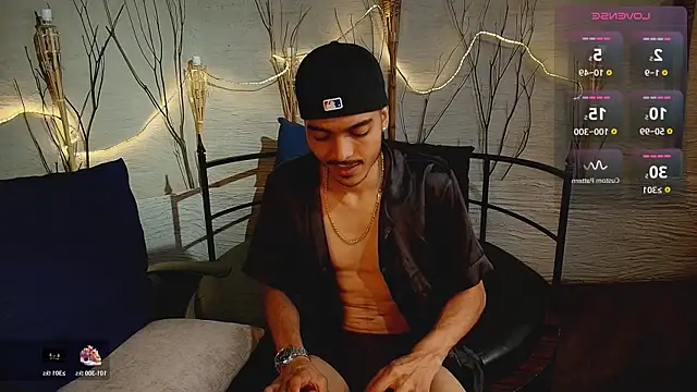 Snapshot of MarcusRain_ chatting on 30, 11, 2025 MarcusRain online show from 30, 11, 2025