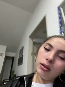 Samantha 2190 online show from 19, 12, 2025