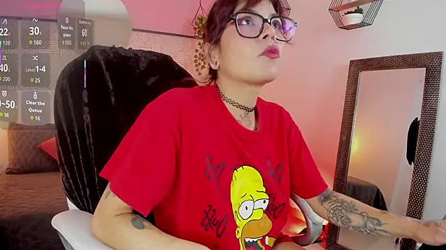 Snapshot of Esmeralda_CO chatting on 18, 10, 2025 Esmeralda CO online show from 18, 10, 2025