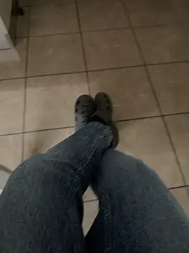 Snapshot of maialexte chatting on 13, 12, 2025 maialexte online show from 13, 12, 2025