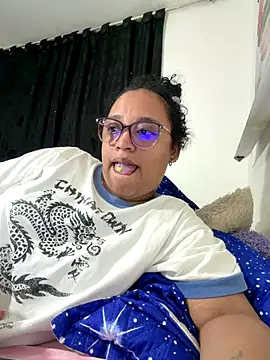 Snapshot of angels_evil chatting on 3, 12, 2025 angels evil online show from 3, 12, 2025