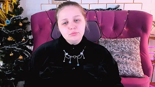 Snapshot of SladaDell chatting on 6, 1, 2026 SladaDell online show from 6, 1, 2026