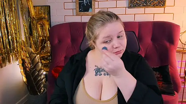 Snapshot of SladaDell chatting on 20, 2, 2026 SladaDell online show from 20, 2, 2026