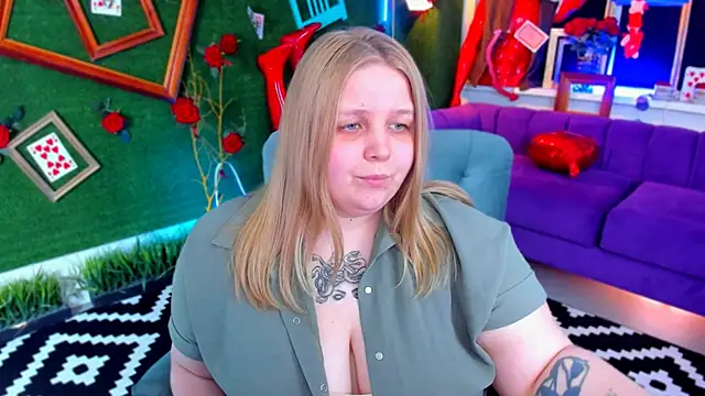 Snapshot of SladaDell chatting on 25, 2, 2026 SladaDell online show from 25, 2, 2026