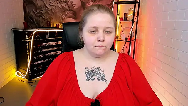 Snapshot of SladaDell chatting on 27, 2, 2026 SladaDell online show from 27, 2, 2026