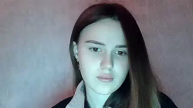 Snapshot of SweetLoraa chatting on 15, 12, 2025 SweetLoraa online show from 15, 12, 2025