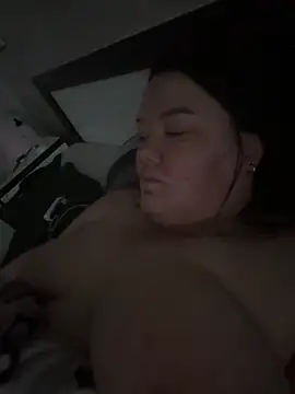 SunnyLeila2101 online show from 23, 12, 2025