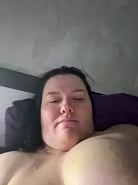 SunnyLeila2101 online show from 27, 2, 2026